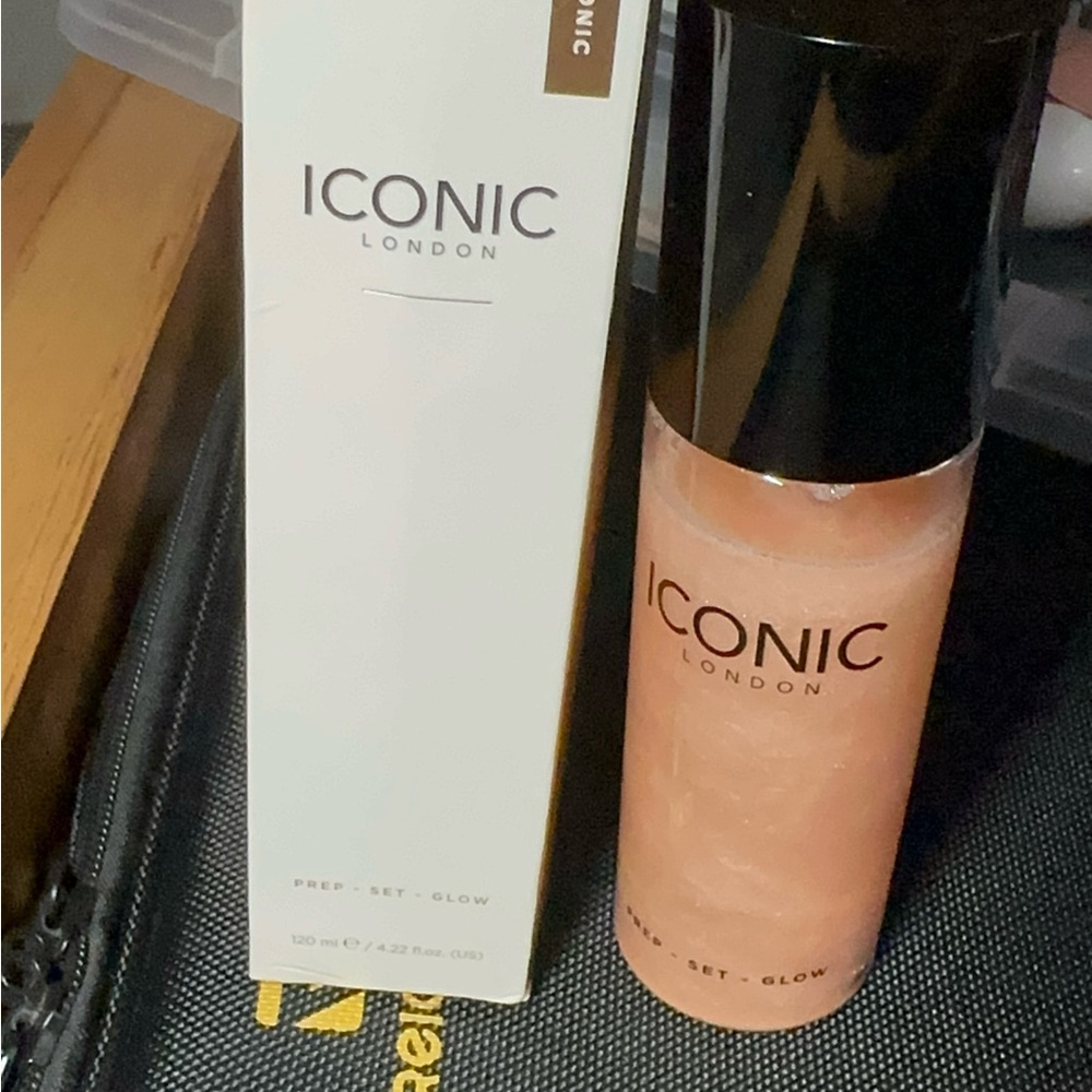 ICONIC London Prep Set Glow full size